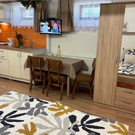 Apartmanovy Dom Grand Štúrovo Eksteriør billede