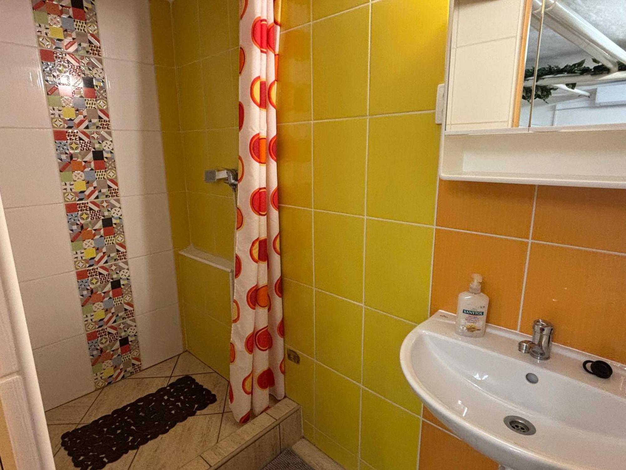 Apartmanovy Dom Grand Štúrovo Eksteriør billede