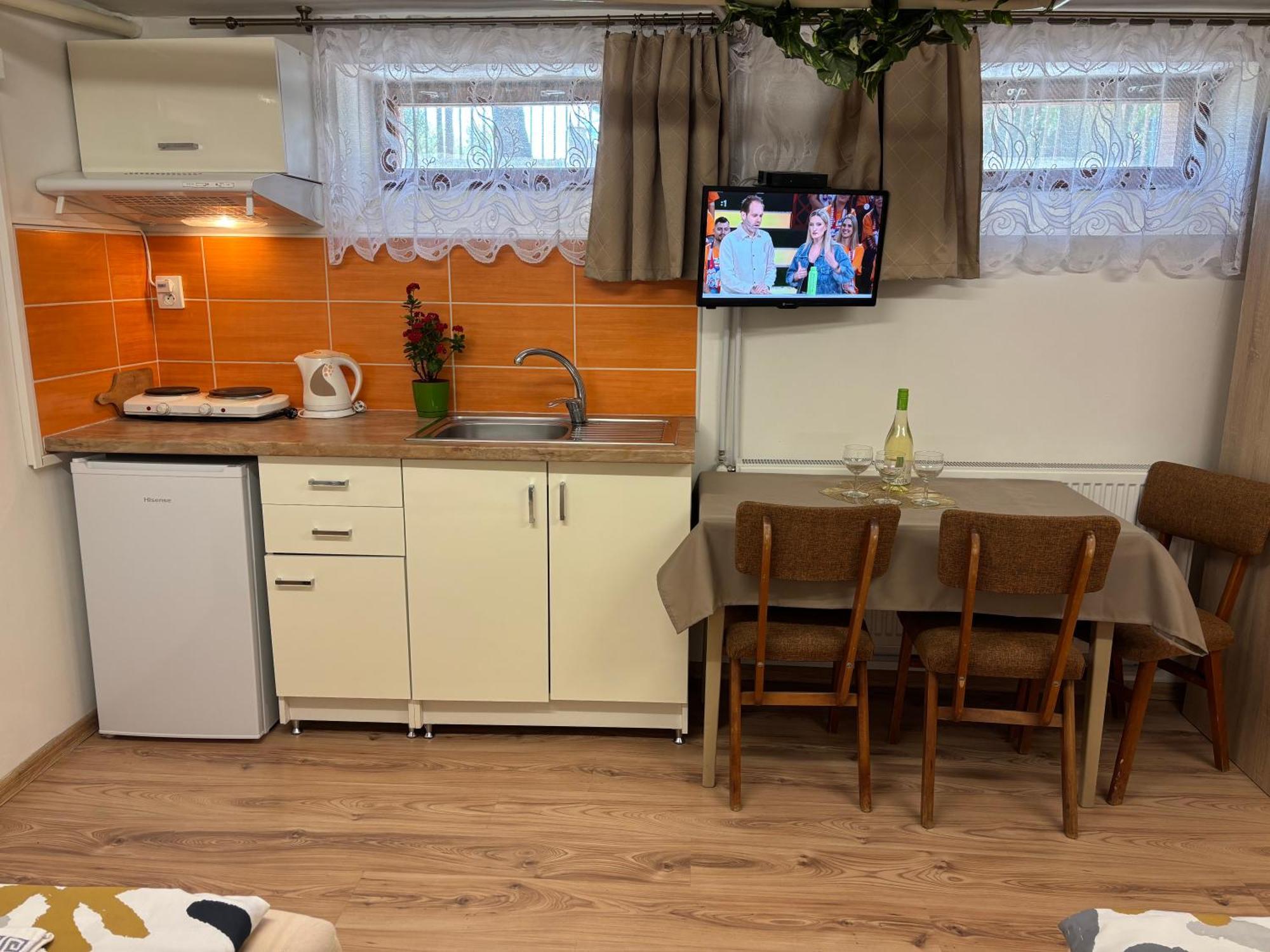 Apartmanovy Dom Grand Štúrovo Eksteriør billede
