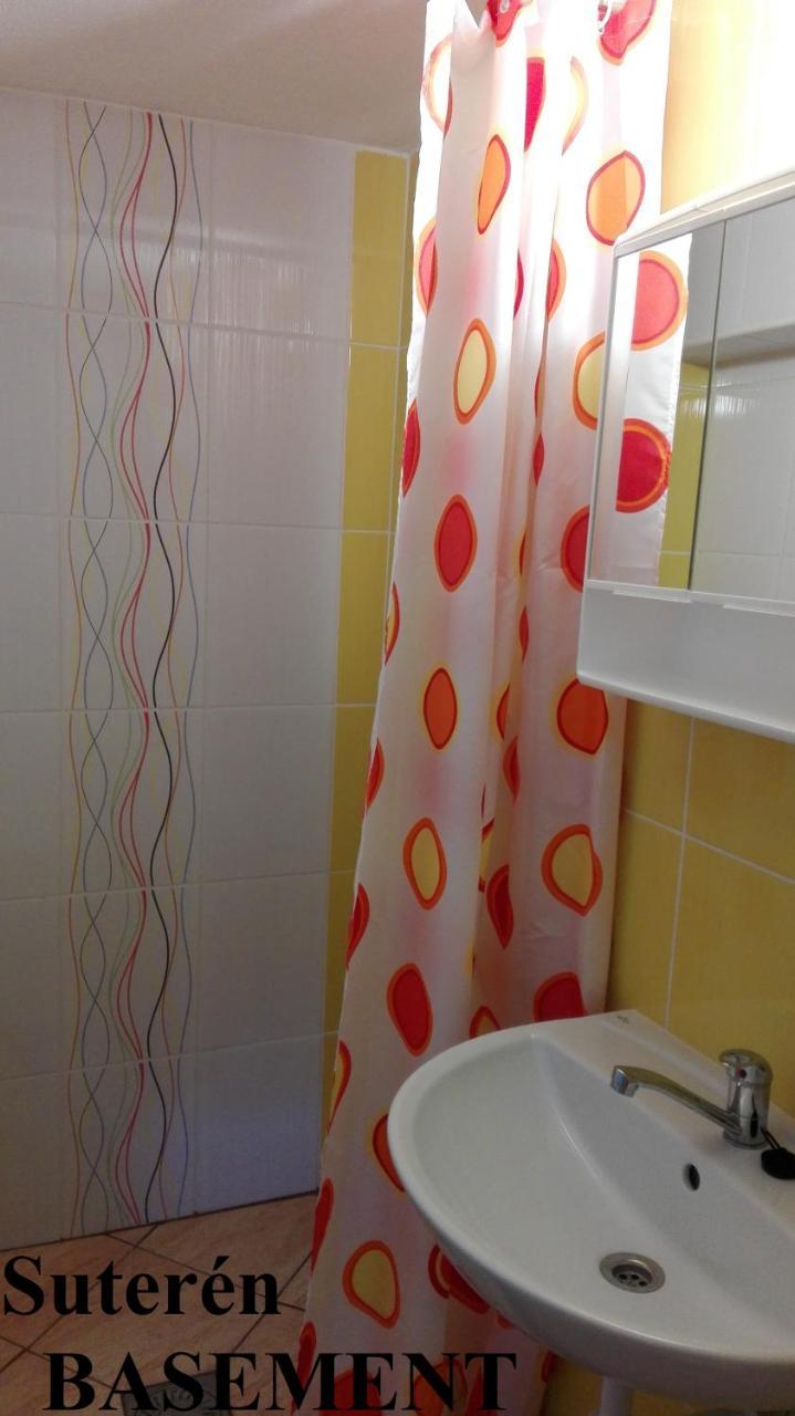Apartmanovy Dom Grand Štúrovo Eksteriør billede